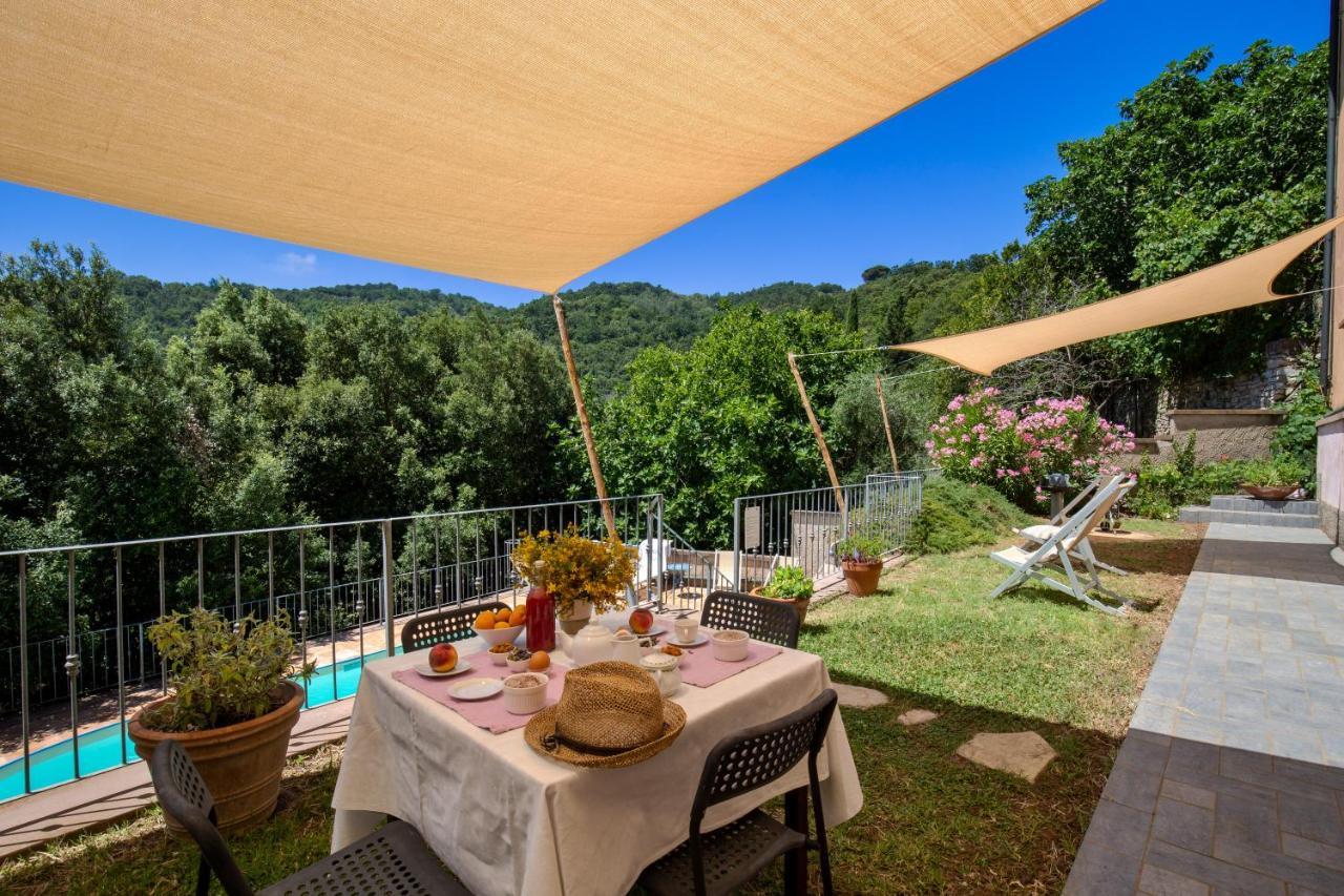 Locanda Degli Alberi Sassetta Eksteriør billede