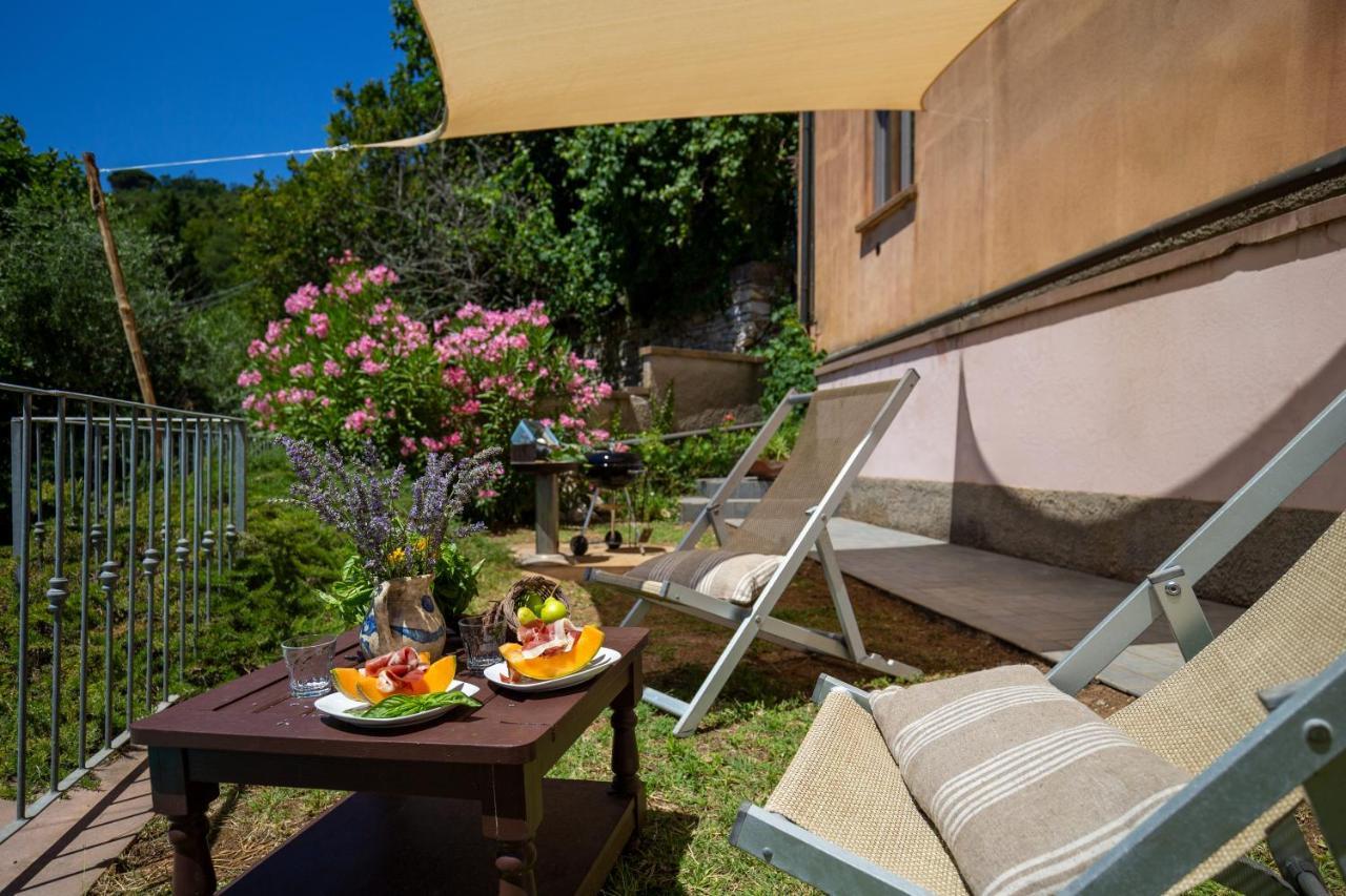 Locanda Degli Alberi Sassetta Eksteriør billede