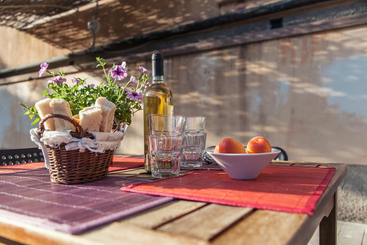 Locanda Degli Alberi Sassetta Eksteriør billede