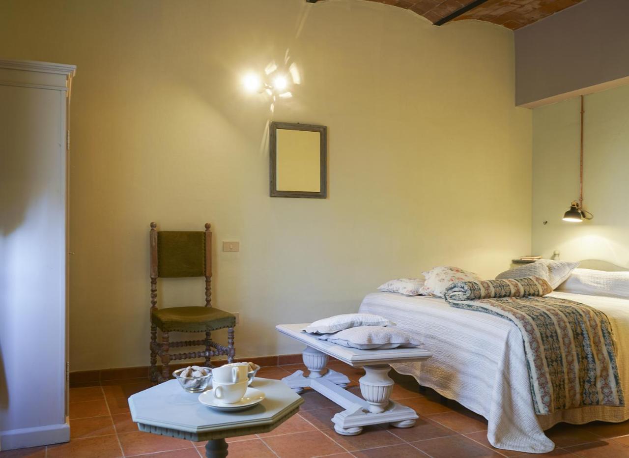 Locanda Degli Alberi Sassetta Eksteriør billede