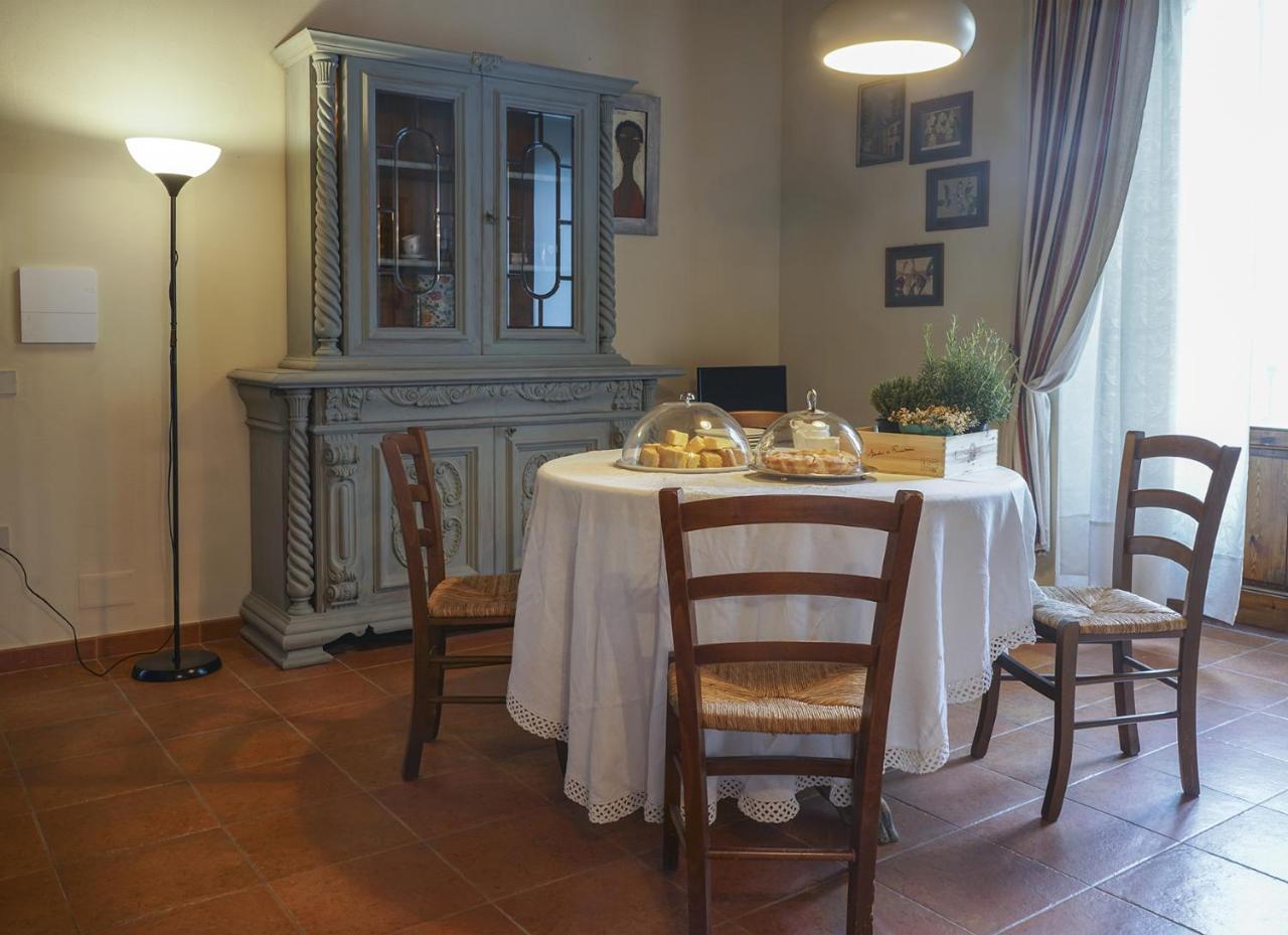 Locanda Degli Alberi Sassetta Eksteriør billede