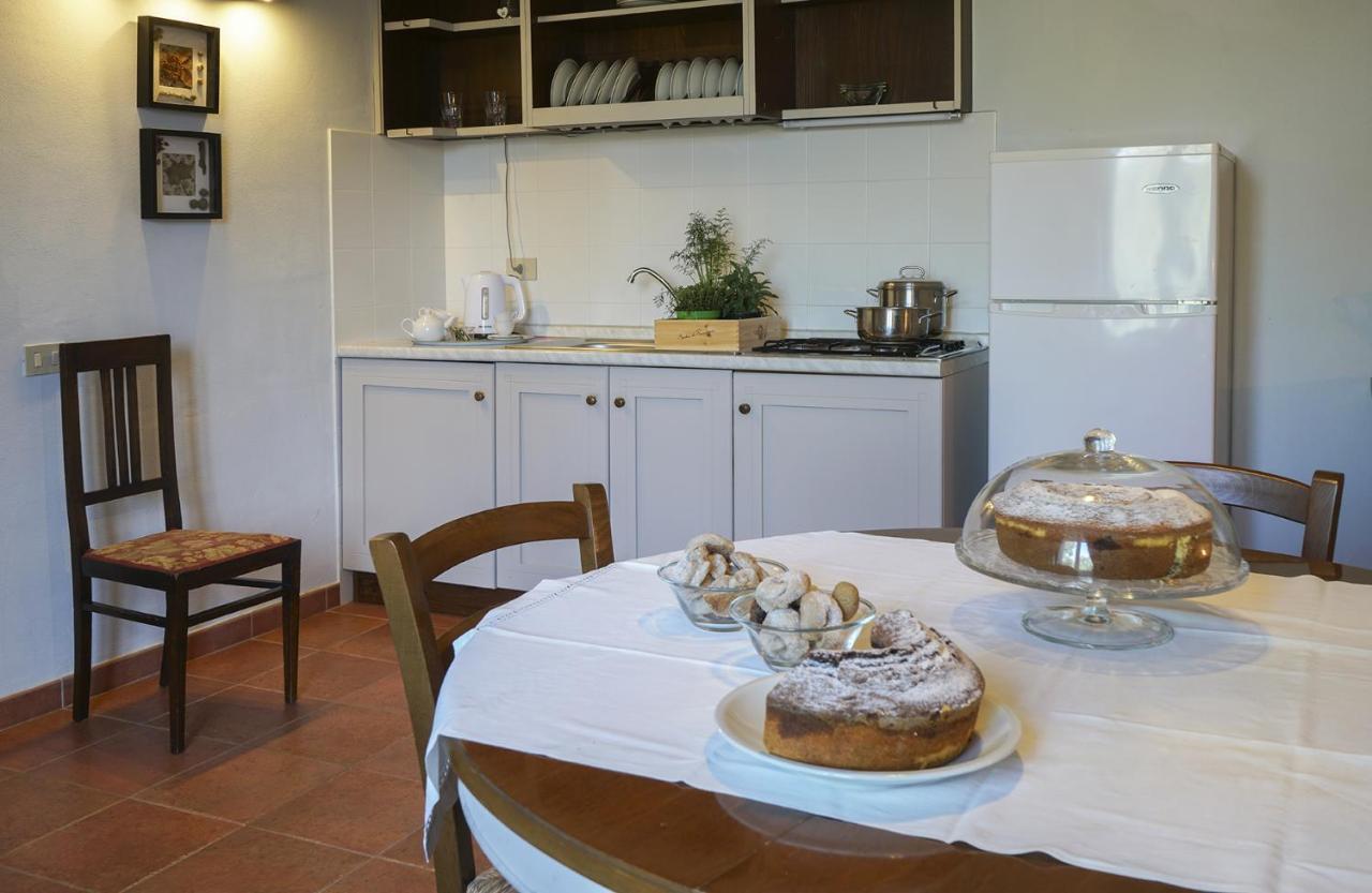 Locanda Degli Alberi Sassetta Eksteriør billede
