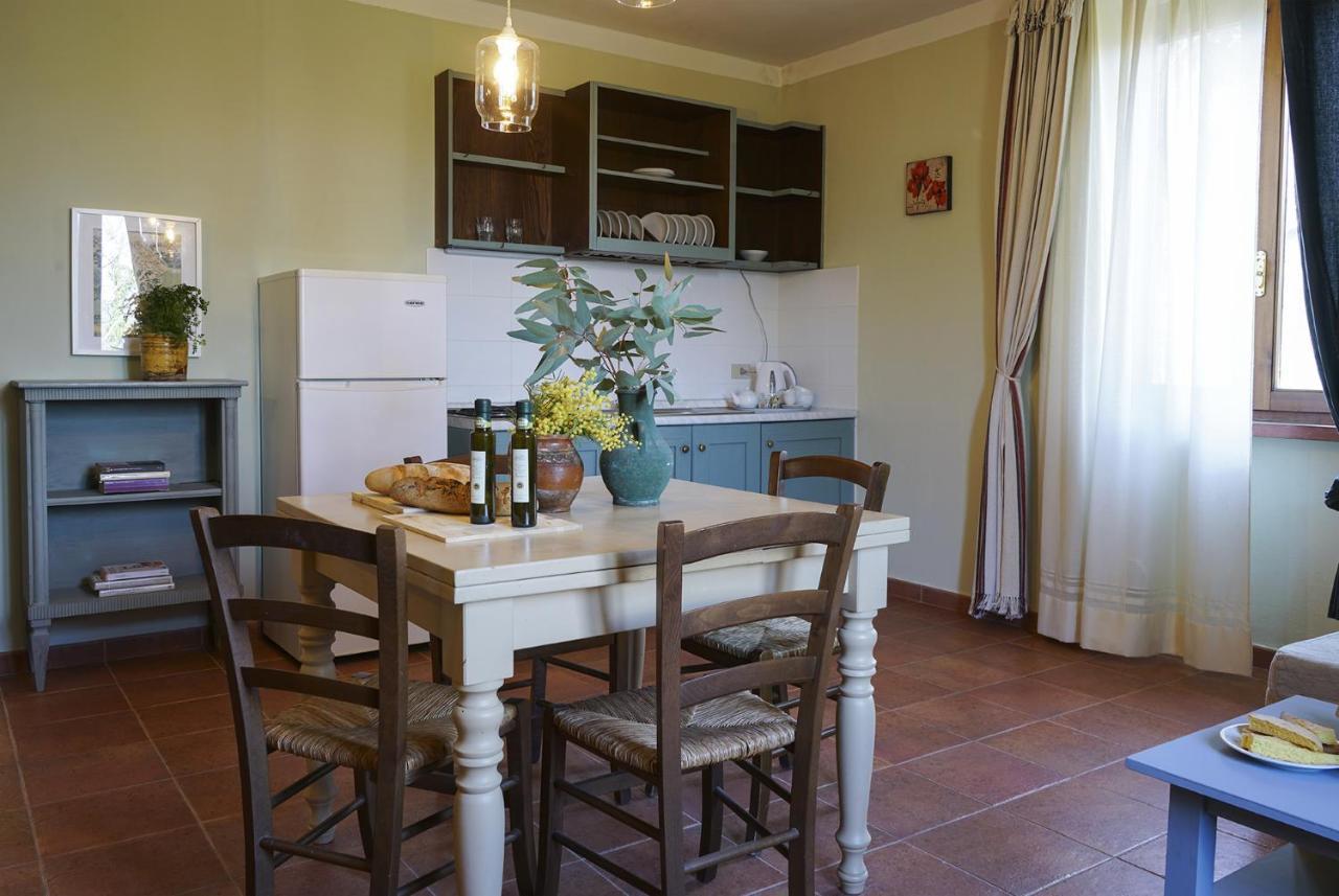 Locanda Degli Alberi Sassetta Eksteriør billede
