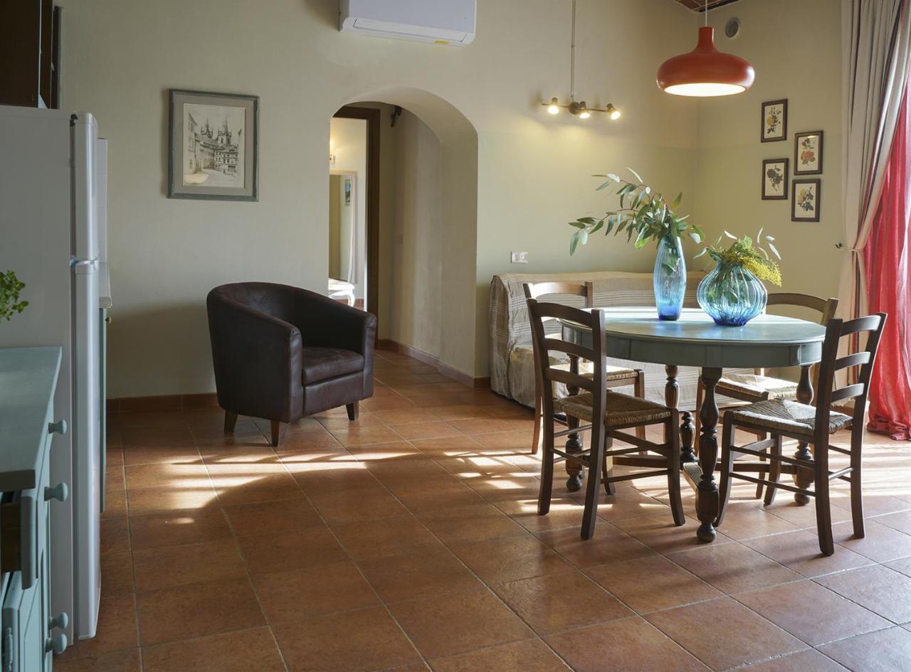 Locanda Degli Alberi Sassetta Eksteriør billede