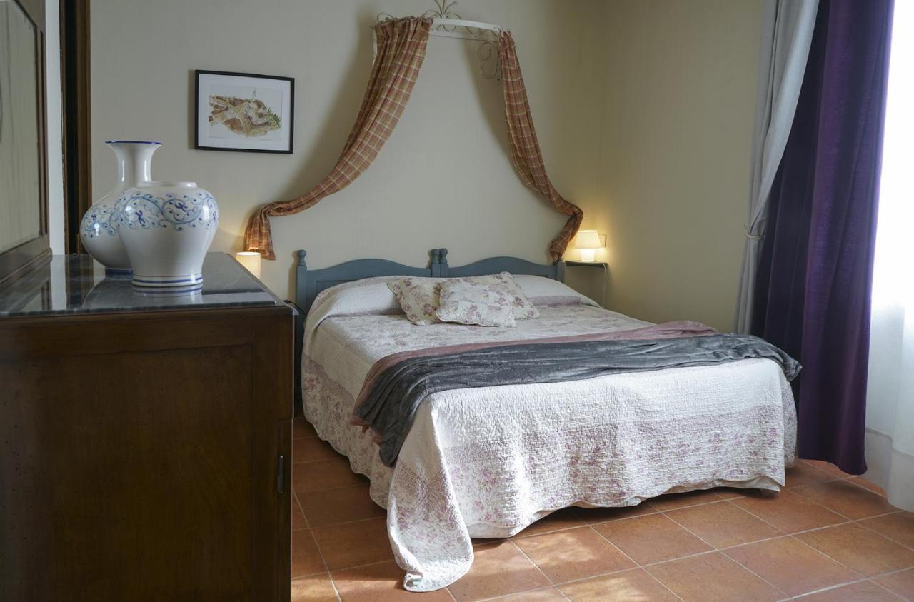 Locanda Degli Alberi Sassetta Eksteriør billede