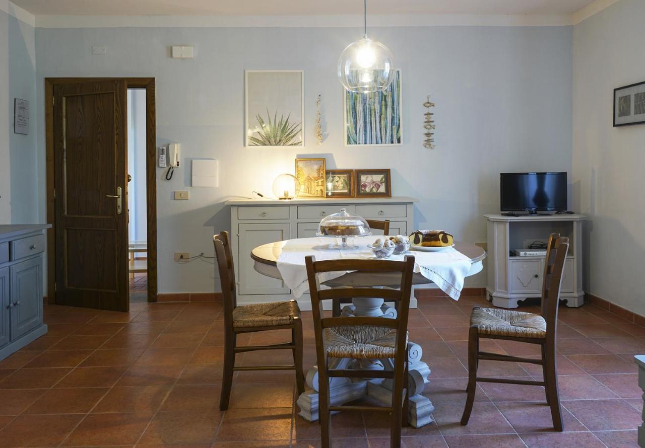 Locanda Degli Alberi Sassetta Eksteriør billede