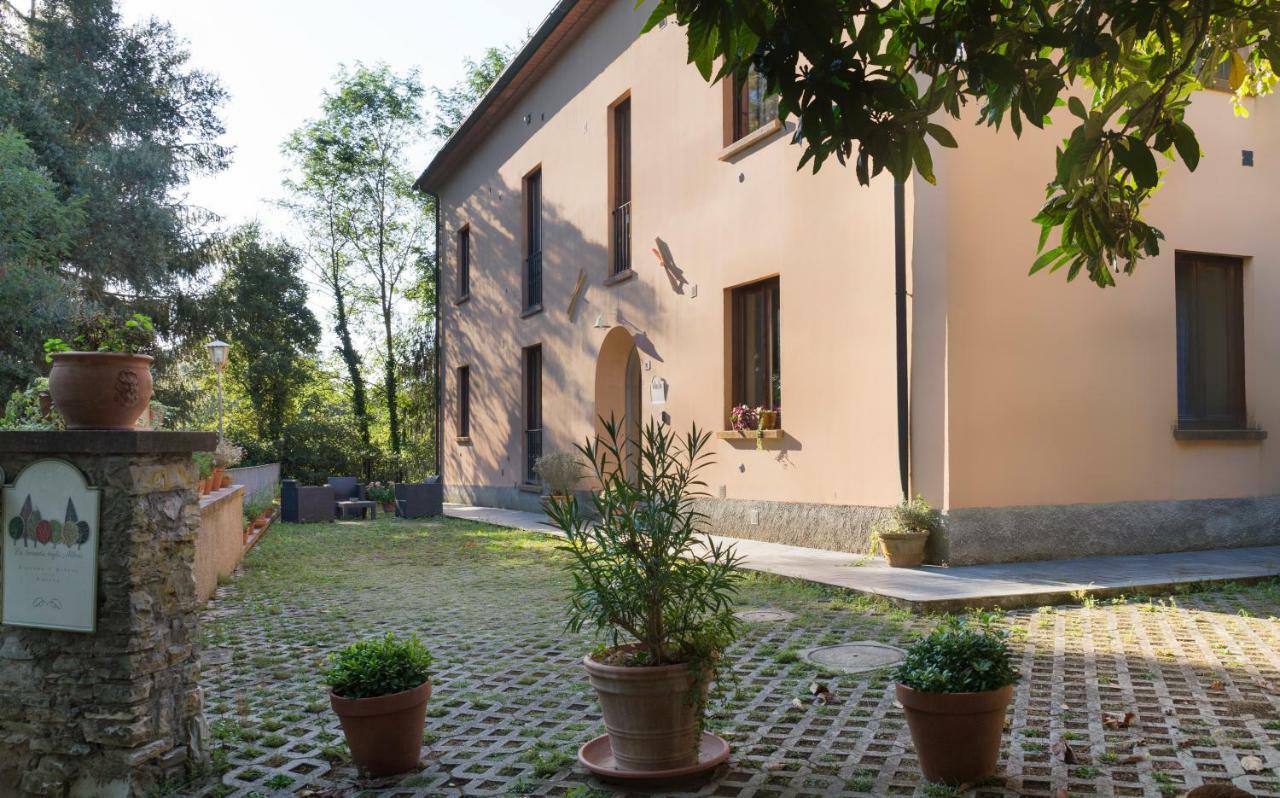 Locanda Degli Alberi Sassetta Eksteriør billede